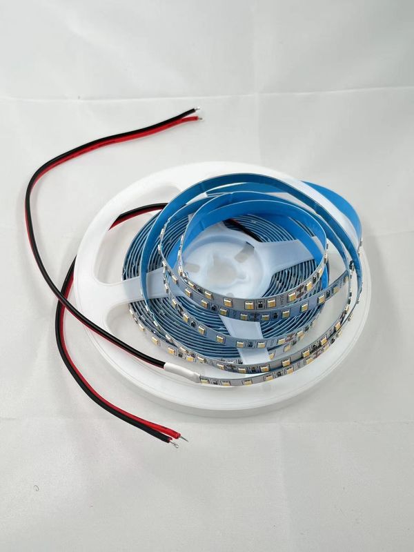 2835 Nguồn ánh sáng dải LED 5M / Roll DC 12V/24V PCB màu trắng phát ra cho ánh sáng trong nhà