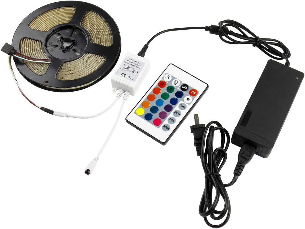 SMD có thể giảm độ sáng Dải LED RGB linh hoạt 60leds / m DC12V Input cho môi trường đầy màu sắc
