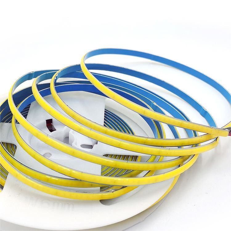 CE ROHS được phê duyệt Đèn dải COB chống nước với điều khiển công tắc và độ dày đặc cao 320leds