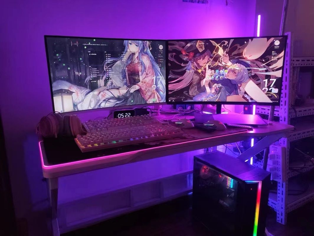 Đèn góc có thể điều chỉnh RGB thông minh để trang trí ngày lễ trong thiết kế đơn giản