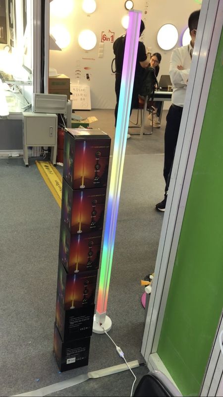 2- RGB IC Smart Corner Light Điều khiển từ xa Tuya Hỗ trợ Google Alexa đèn sàn góc LED cho phòng khách