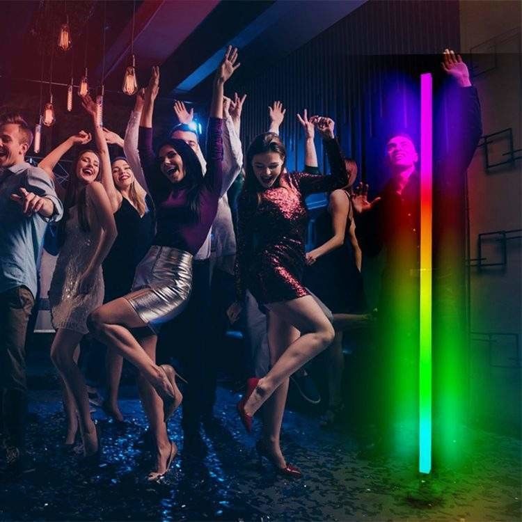 2024 Atmosphere Smart Home Light Rgb Led Floor Lamp với cơ sở sắt và điều khiển từ xa