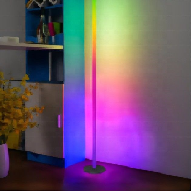 Điện thoại thông minh điều khiển màu sắc đèn tâm trạng RGB thiết kế ban đầu đèn sàn LED RGB 12.8 * 12.8 * 150CM
