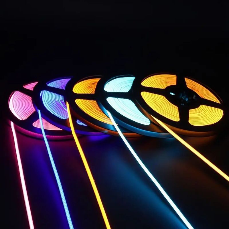 RGB Flexible Strip 756 leds COB DC 12V đèn LED Strip với hiệu suất sáng 100lm / w