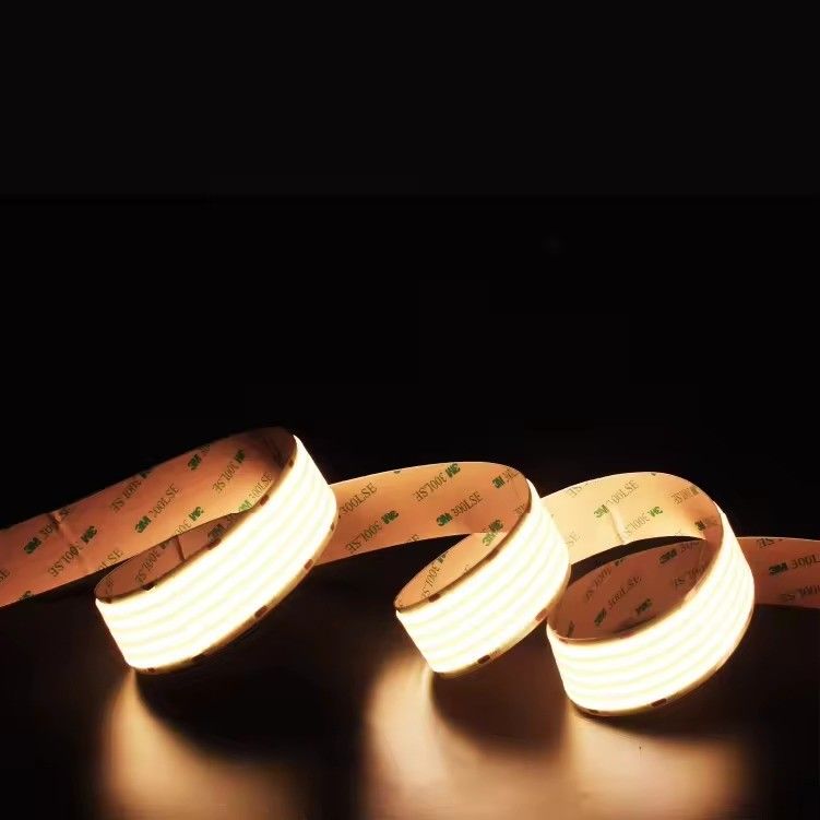 Super Wide 1600LEDs Ultra Wide COB LED Strip 80 Color Rendering Index IP20 Được đánh giá là 30000 giờ làm việc cho dự án