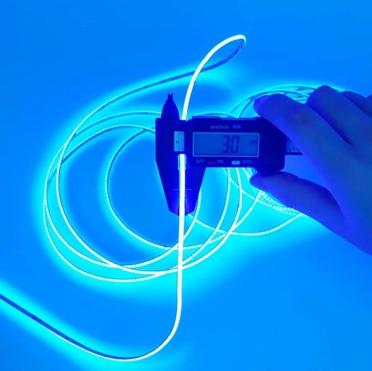 Đèn dải đèn LED COB lâu bền với độ mờ 3mm Ultra Slim 400Leds / m White COB Tape 50000 giờ lý tưởng